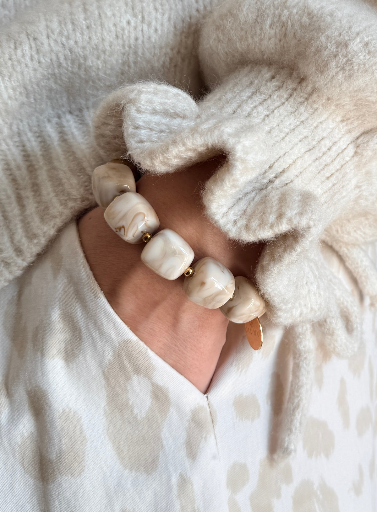 Armband Würfelperle creme