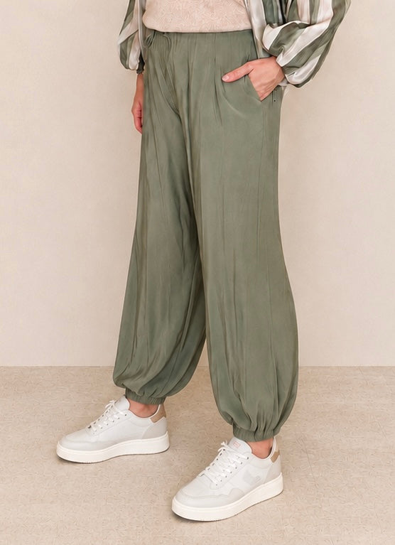 Leichte Hose Olive