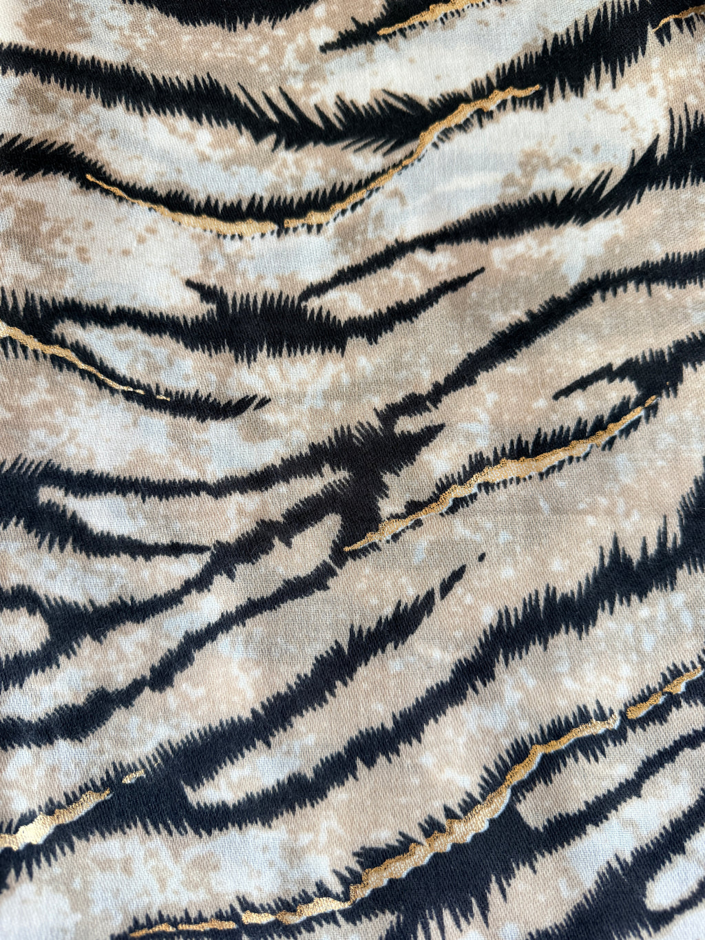 Tuch Zebra Hell