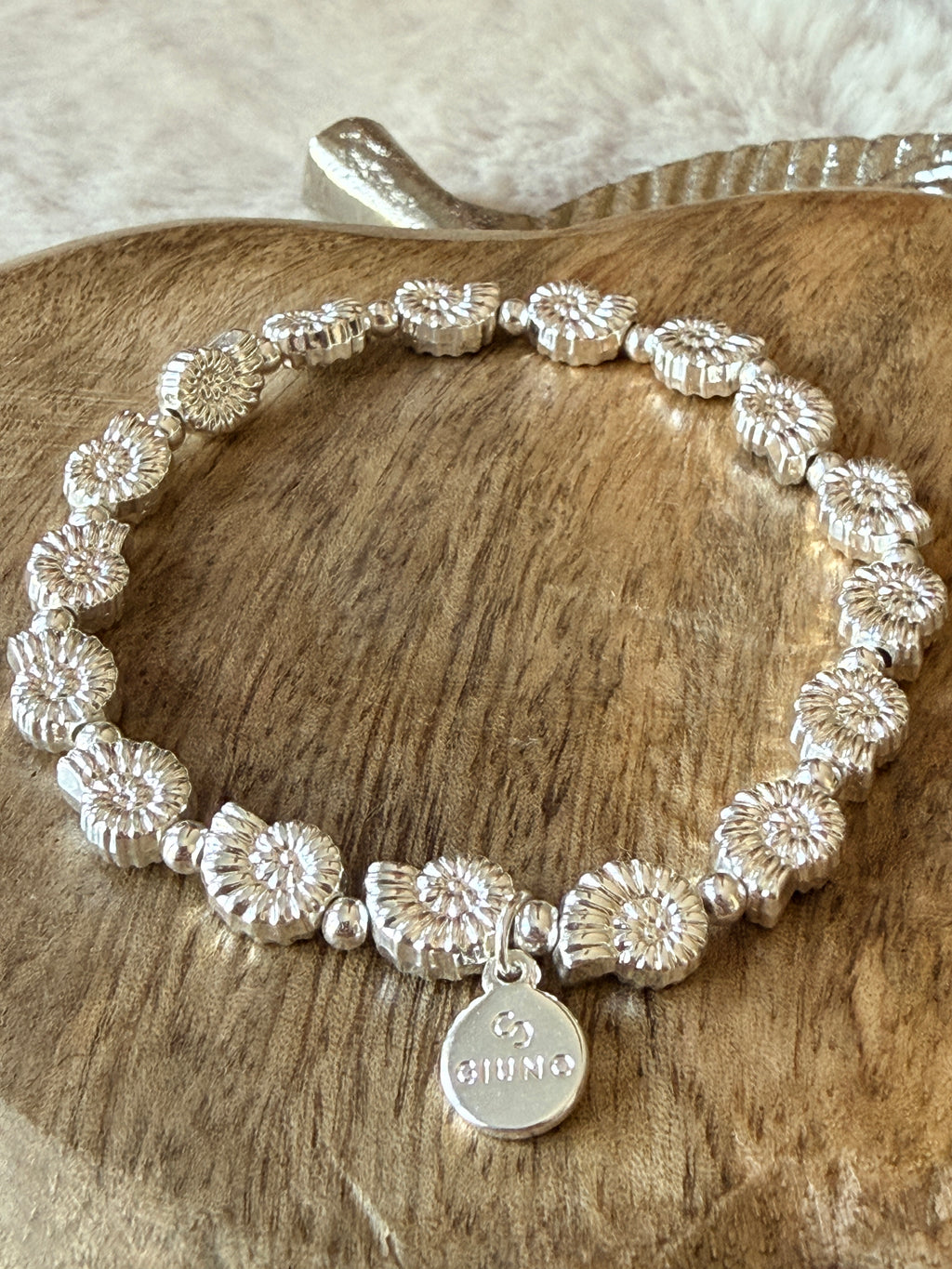 Muschelarmband Silberoptik