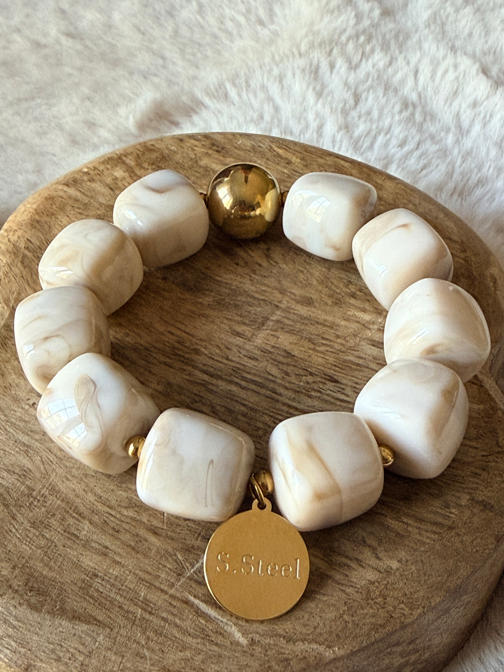 Armband Würfelperle creme